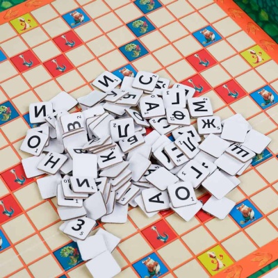 Настольная игра Гигантозавр Собери слово Умка 4680107902207