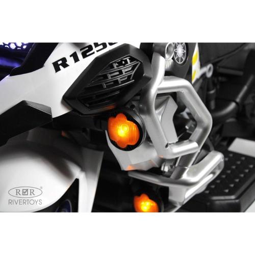 Детский электромотоцикл RiverToys М111БХ белый фото 13