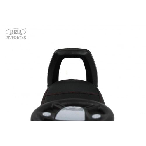 Детский толокар RiverToys L001LL-M белый фото 2