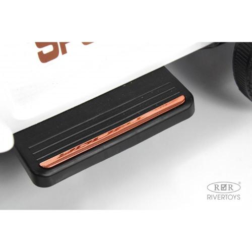 Детский электромобиль RiverToys K222PX белый фото 12