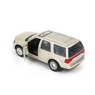 Легковой автомобиль коллекционный Lincoln Navigator Ideal 143014 1