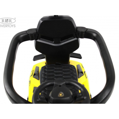 Детский толокар RiverToys M555MM-H жёлтый