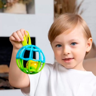 Музыкальный мячик Хохотуша голубой зеленый Азбукварик 2049В