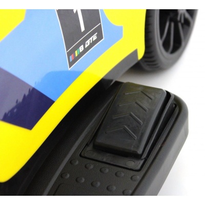 Детский толокар RiverToys F003FF-P жёлтый 04