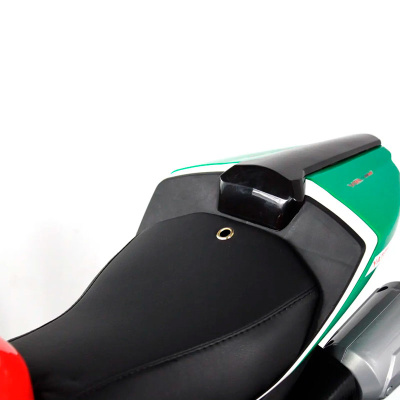 Детский электромотоцикл RiverToys C005MC красный