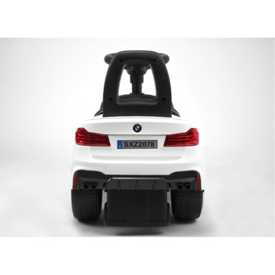 Детский толокар BMW M5 RiverToys A999MP-D белый
