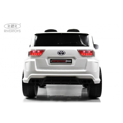 Детский электромобиль RiverToys G555GG белый