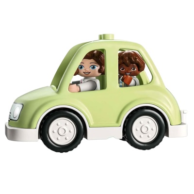 Конструктор Lego Duplo 10986 Семейный дом на колесах-1