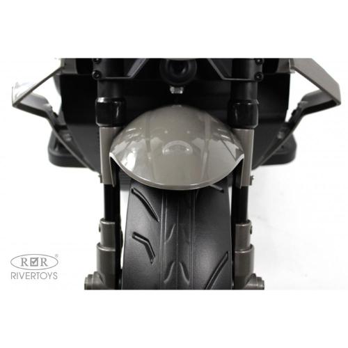 Детский электромотоцикл RiverToys C111MC серый фото 2
