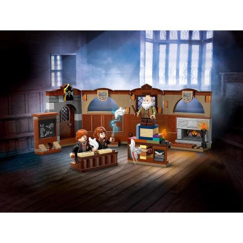 Конструктор Lego Harry Potter 76442 Замок Хогвартс: Урок заклинаний фото 10