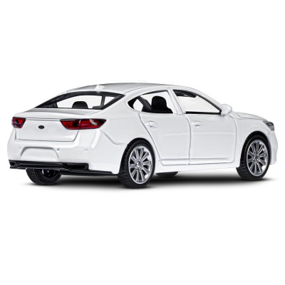 Коллекционная машинка KIA K7 Автопанорама JB1251437 03