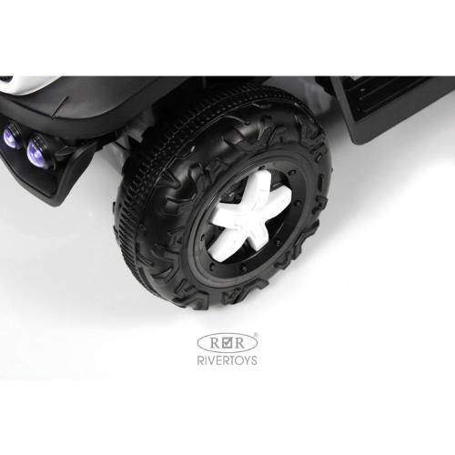 Детский электромобиль RiverToys G005GG белый фото 17
