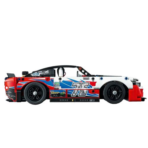 Конструктор Lego Technic 42153 Nascar: Chevrolet Camaro ZL1 нового поколения фото 3
