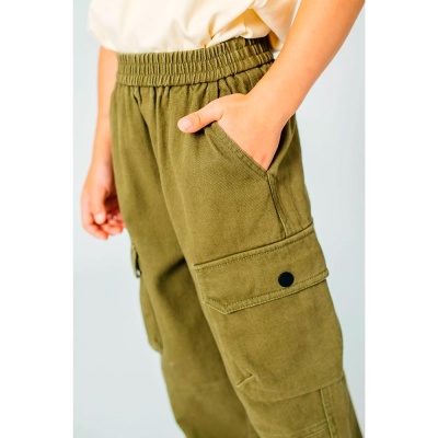 Брюки для девочки и мальчика Deloras DLS 30011 хаки 3