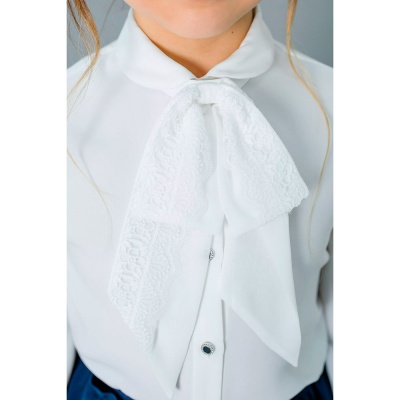 Блузка школьная для девочки Deloras C64275 белая 5