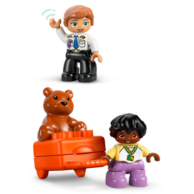 Конструктор Lego Duplo 10443 Мой первый аэропорт 02