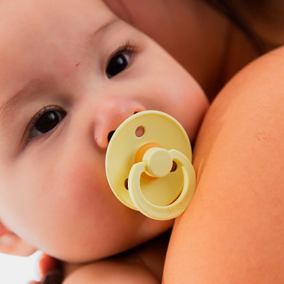 Пустышка латексная Colour Luna от 6 месяцев Bibs 200336 3