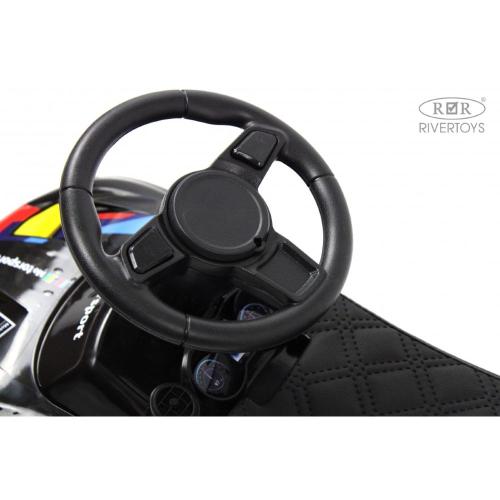 Детский толокар RiverToys F003FF чёрный фото 5