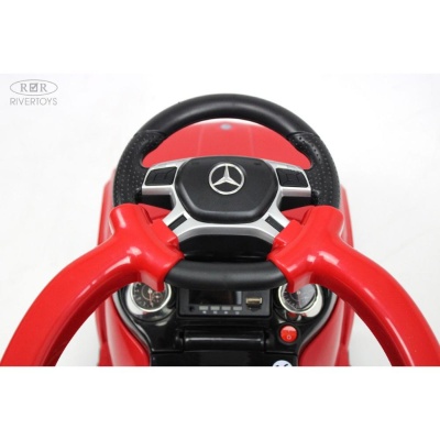 Детский толокар Mercedes-Benz GL63 RiverToys А888АА-Н красный 05