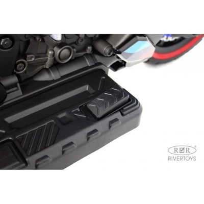 Детский электротрицикл RiverToys K808AM чёрный 04