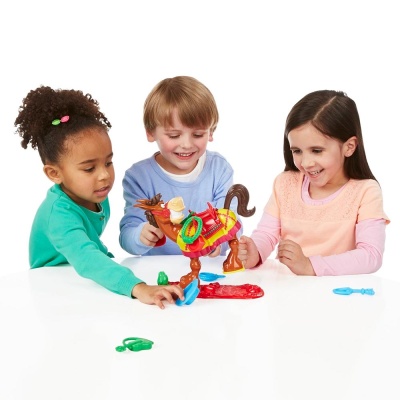 Игра настольная Ковбой Hasbro 48380