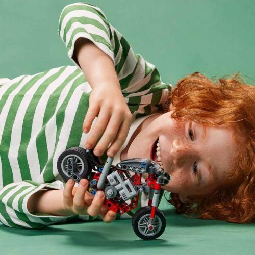 Конструктор Lego Technic Мотоцикл lego 42132 фото 4
