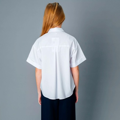 Блузка школьная для девочки Deloras C64208S белая 4