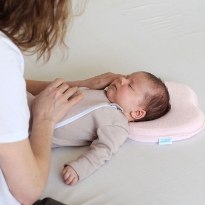 Подушка Бабочка Фабрика Облаков Б.2.2.3 розовый 03