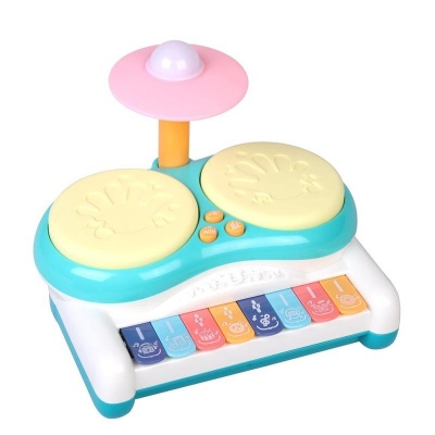 Развивающая музыкальная игрушка Юный диджей Жирафики 939930