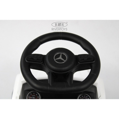 Детский толокар Mercedes-Benz G63 RiverToys Z001ZZ-D белый бриллиант 04