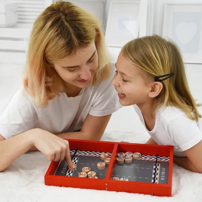 Настольная игра Формула маленькая Mega Toys 18101