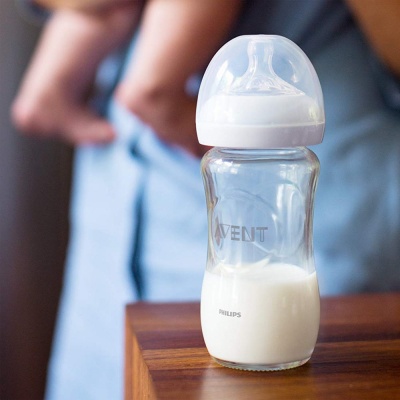 Бутылочка для кормления Philips Avent Natural SCF053/17 240 мл 1 мес+