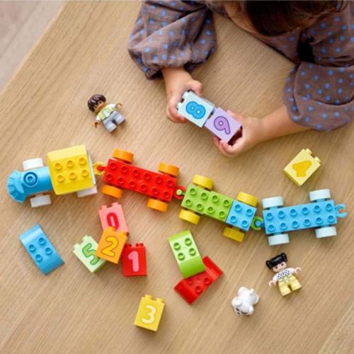 Конструктор Поезд с цифрами — учимся считать Lego 10954 фото 4