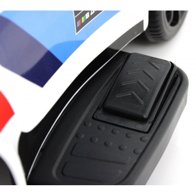 Детский толокар RiverToys F003FF-P белый 04